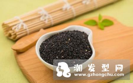 黑芝麻怎么吃对头发好 能和鸡肉一起吃吗