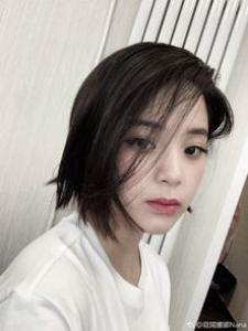 菅韧姿天天向上什么发型 少女辫怎么扎好看