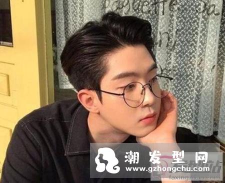 男生露额头发型有哪些 是男神就把额头露出来