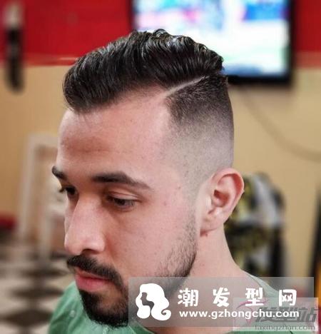 好看的发型男 男生必剪帅气发型推荐
