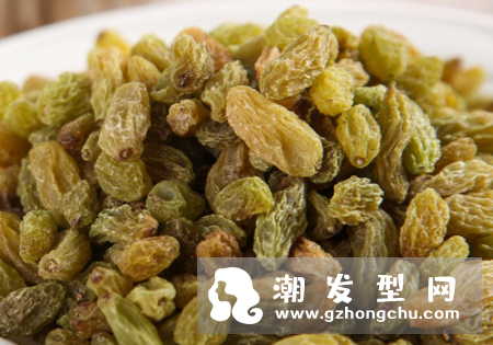 葡萄干可以丰胸吗 发霉了还能吃吗