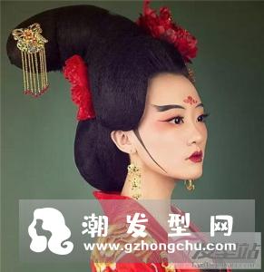 最新中式新娘发型 让你做最美的新娘
