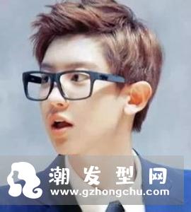 潮流男生朋克发型 酷炫吸睛个性十足