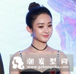 2017芭莎明星慈善夜赵丽颖发型叫什么 同款编发丸子头怎么扎