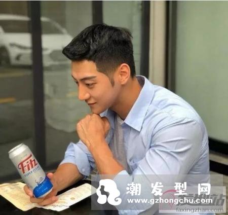 露额头的男士发型 夏天来了看你到底适不适合