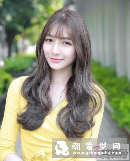 女生好看的卷发发型图片 美出新高度的浪漫卷发