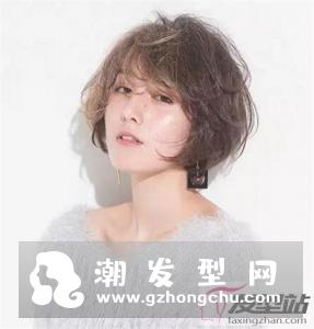 2018流行什么发型 气质纹理感短卷发