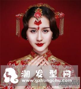 中式秀禾新娘发型 2019新娘发型流行趋势