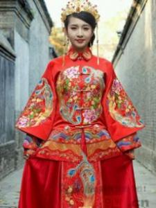 中国风古装新娘发型 演绎唯美古装感