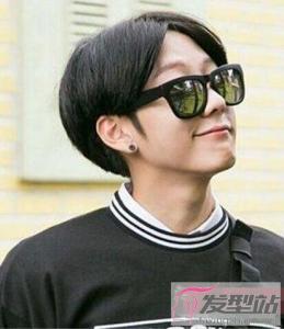 男生时尚波波头发型 简约洋气中不失俏皮