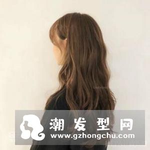 慵懒感微翘微乱发型怎么弄 技巧公开不用3分钟就能美美出门