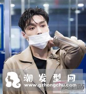 男生湿发造型怎么弄 随性洒脱诱惑满满