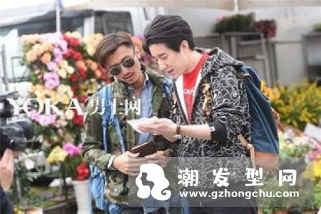 男生千万不要跟风中分？复古潮味中分发型随手拨都有型！
