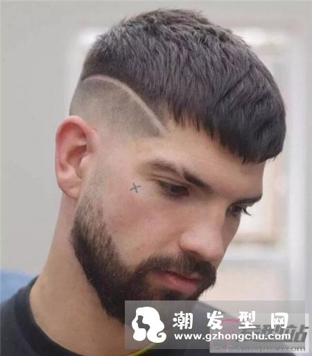 帅哥发型时尚不过时 all back铲青微卷成功上榜