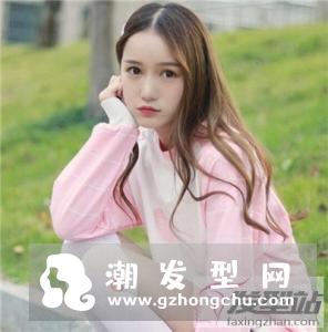 适合秋天的卷发发型 发尾烫让你美上一秋