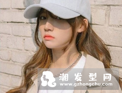 咖啡色长卷发图片 好看的发色推荐