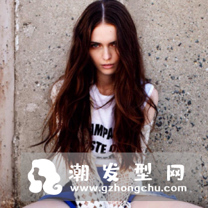 油性头发需要天天洗头吗 多久洗一次合适