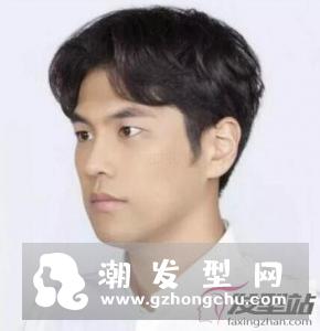 男生八字刘海短发 洋气修颜个性十足