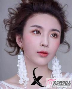 2018年时尚新娘发型 精致优雅时髦大方