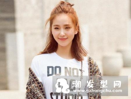 无刘海半丸子头怎么扎 适合长发吗
