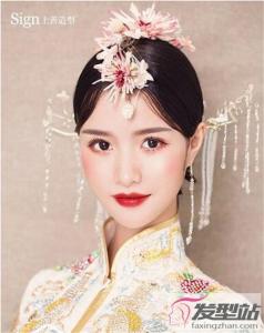 中式简单大方新娘发型 经典盘发古最显高贵气质