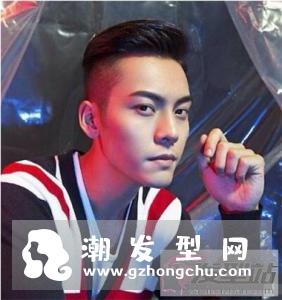 男生朋克风短发设计 吸睛个性回头率超高