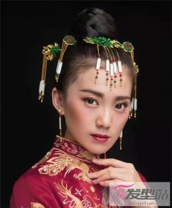 中式礼服新娘发型 复古打造你的美