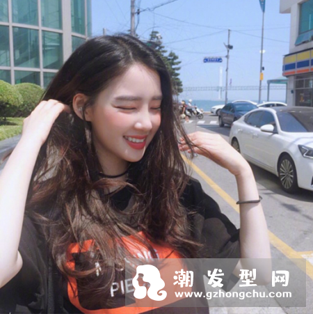 中长发适合什么卷发 韩式中长发卷发图片来袭