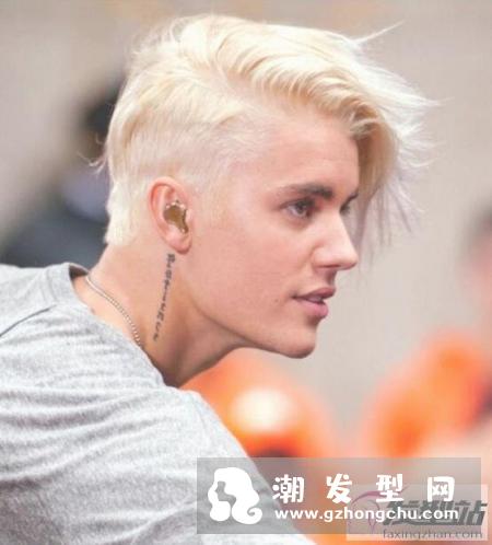 男士染什么颜色头发好看 白金、浅灰、浅啡色绝对是首选