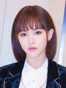 女生不可错过的外翻卷发小脸术 层次感卷发让你的脸型瞬间小一寸