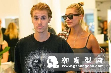 还停留在寸头就太落伍了！跟上贾斯汀比伯的节奏中长发造型更多变！