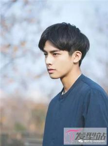 小奶狗发型 大学生这样剪才男神