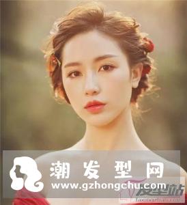 韩式婚纱照新娘发型 凌乱感造型尽显浪漫