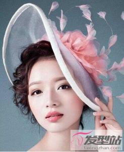 新娘纱帽适合的发型 清新迷人做美丽新娘