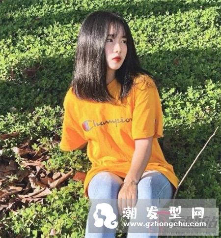斩男“锁骨发”正流行 甜美撩人超级chic