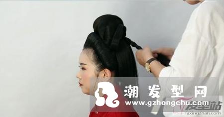 古装新娘发型教程图解步骤 中式新娘盘发更加端庄有气场