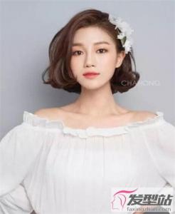 韩式新娘发型2018 白礼服适合的发型
