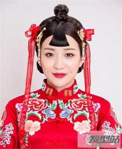 最新中式新娘发型 让你做最美的新娘