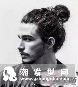 男士丸子头分几种发型 这几种扎法实在太帅了