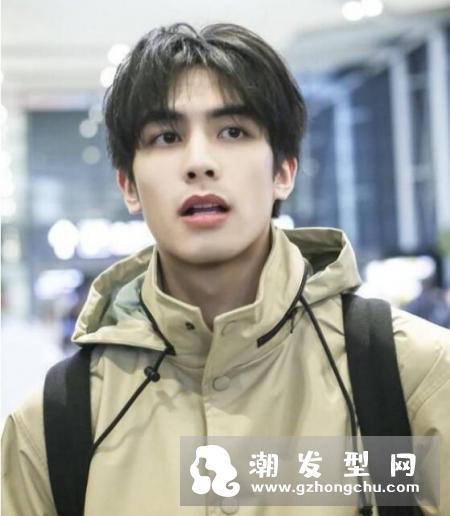 男生什么发型好看 五种大热男生刘海发型帅到没朋友