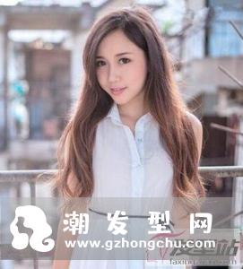 斜刘海如何打理好看 搭配卷发洋气瘦脸美cry