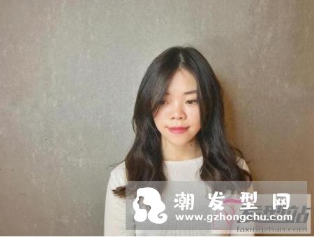 男生心中最喜欢的女生长卷发排行 浪漫爆表女神卷发实在让人无法抗拒