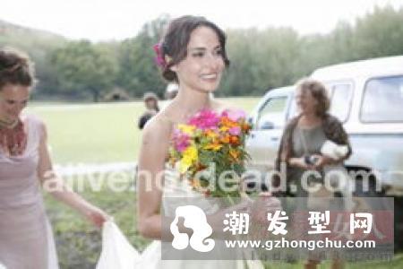 结婚证照片发型要求 什么发型好