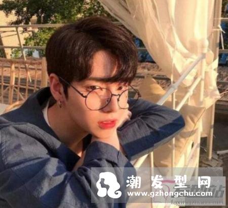 男生三七分发型有哪些 时尚帅气超有型为颜值加分