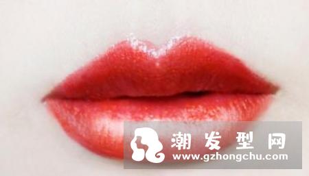 美宝莲金属唇膏62号显白吗 发财色适合日常吗