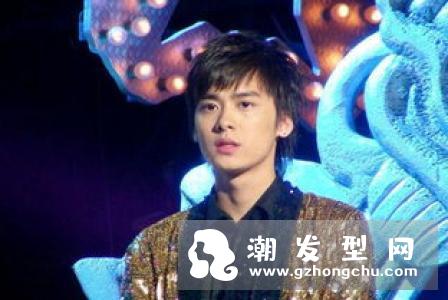 大学生发型男 做个人气帅学长