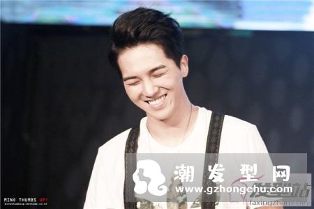 夏天流行什么男生发型 时尚男发个性百变超抢眼