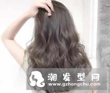 卷发有什么类型 洗头后怎么打理
