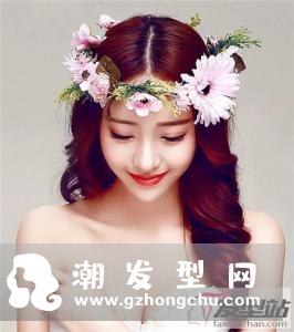 唯美新娘花环造型 做个浪漫甜美新娘