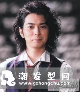 有美人尖的男生发型 凸显优势打造养眼潮男